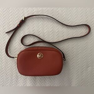 Michael Kors Fulton Crossbody